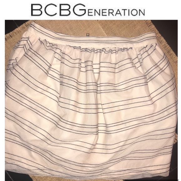 BCBGeneration Brand NEW Skirt - Picture 1 of 4